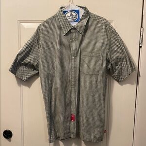 Ezekiel Men's Checkered Button Down Shirt​